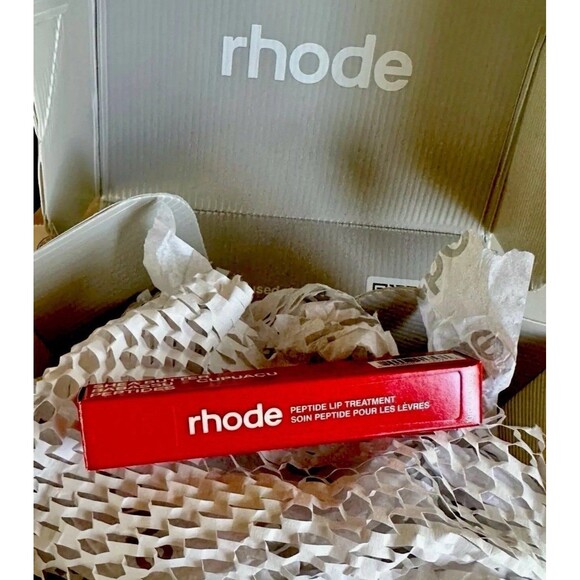 Rhode Skin Peptide Lip Tint - Picture 4 of 5